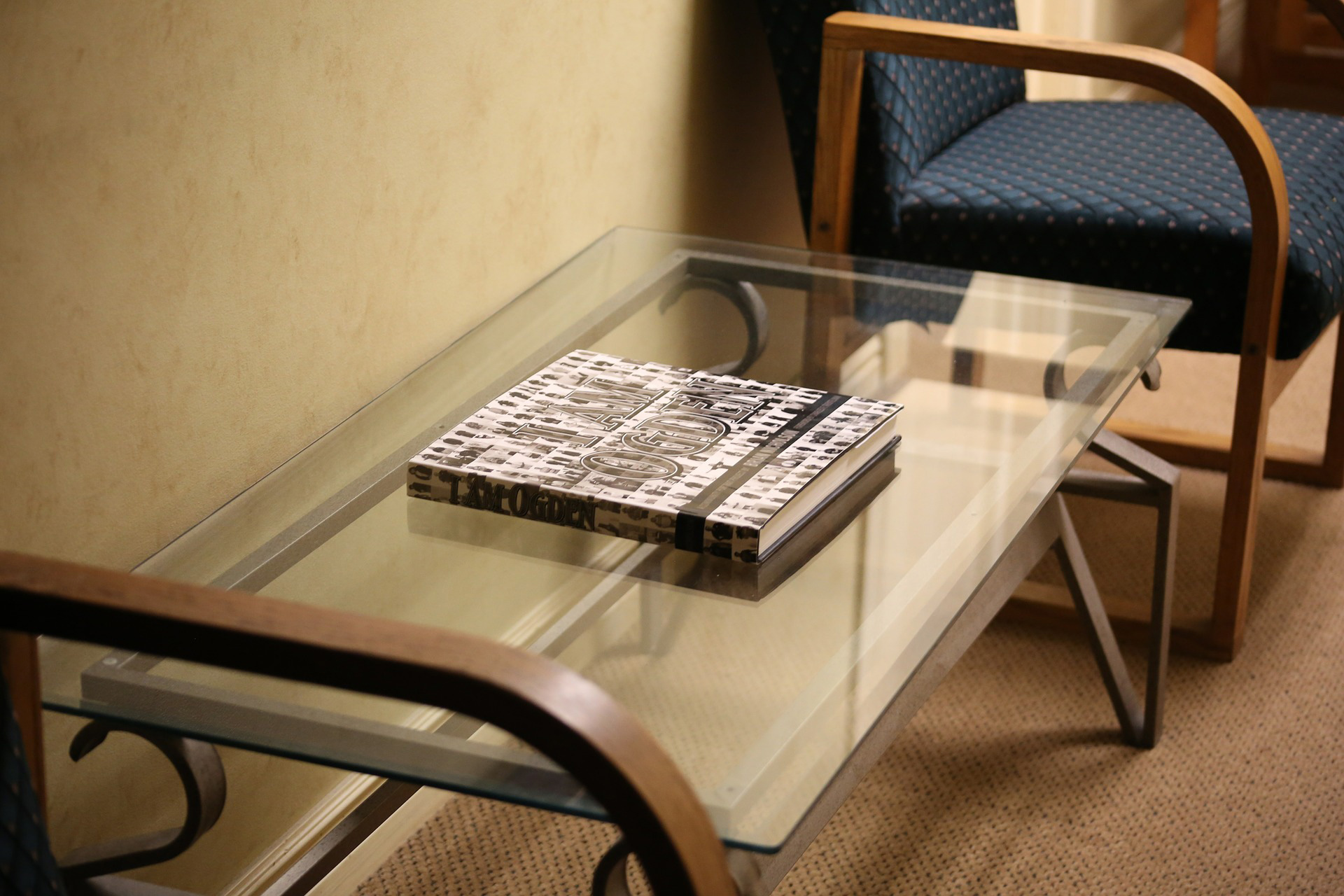 Comment nettoyer une table en verre ? NanoProtection NanoProtection